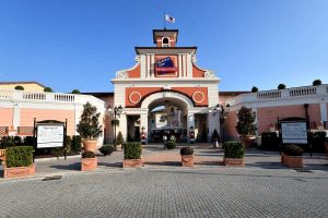 Master ISTUD in visita al Serravalle Designer Outlet